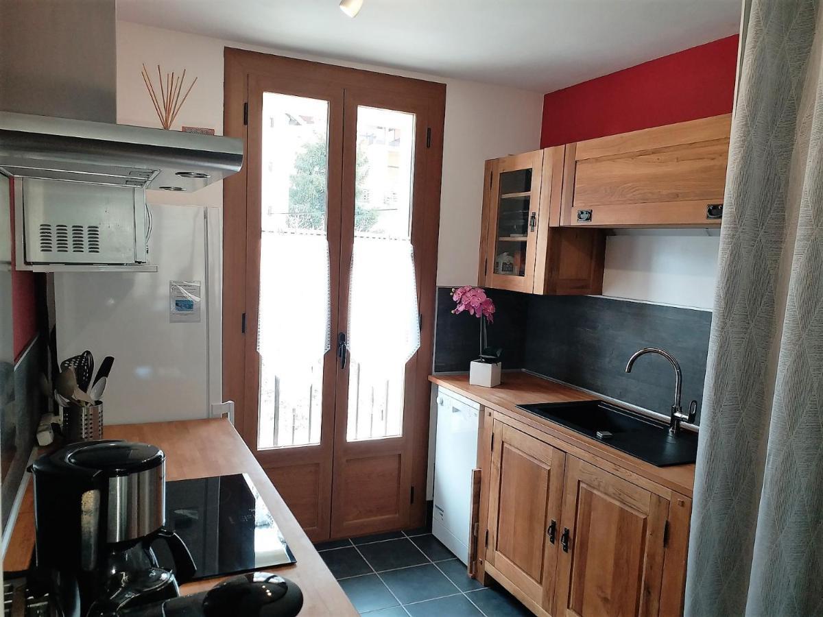 Residence Orazur: Charming Apartment with Wood Stove and Garden Font-Romeu-Odeillo-Via Exterior photo